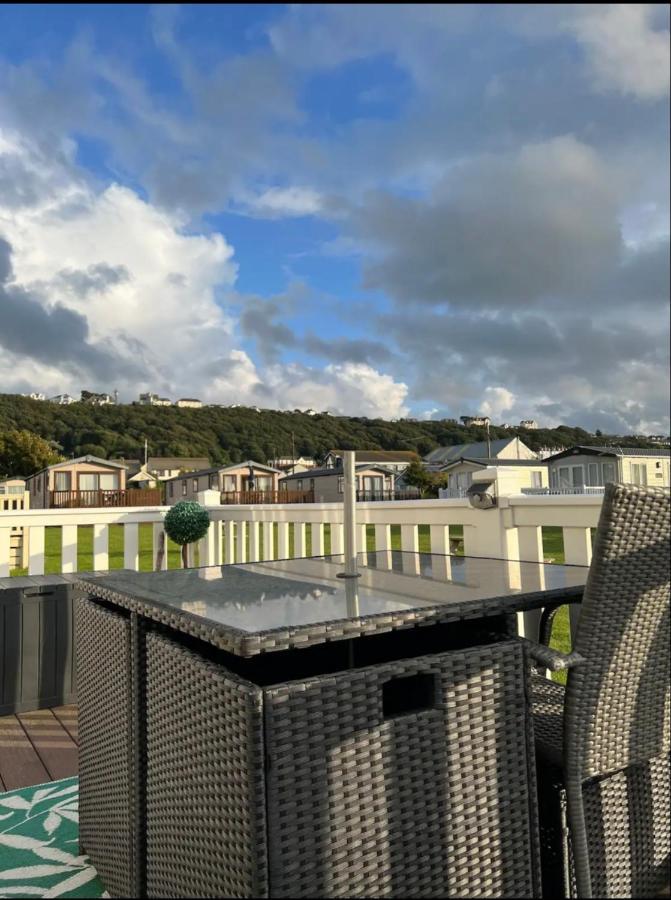 Pebble Ridge Hoilday Home Northam エクステリア 写真