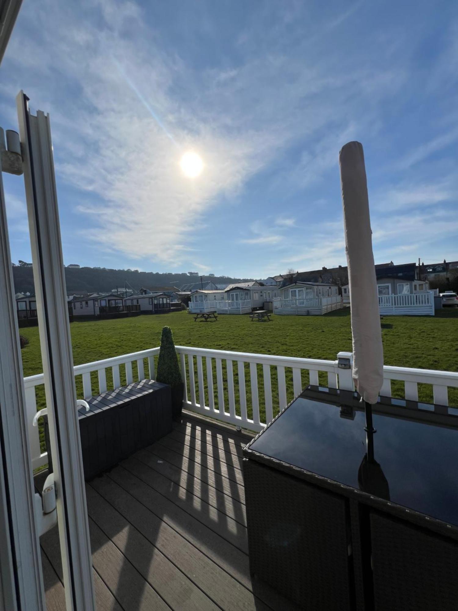 Pebble Ridge Hoilday Home Northam エクステリア 写真